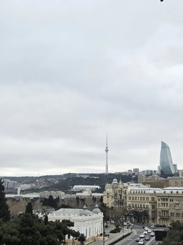 Kirayə verilir 2 otaqlı mənzil 70 m²