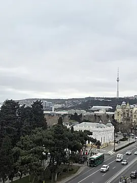 Kirayə verilir 2 otaqlı mənzil 70 m² — Bakı, Səbail 2 otaq 70.00 m²