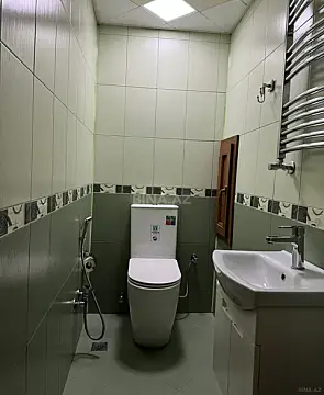 Satılır 3 otaqlı mənzil 140 m²