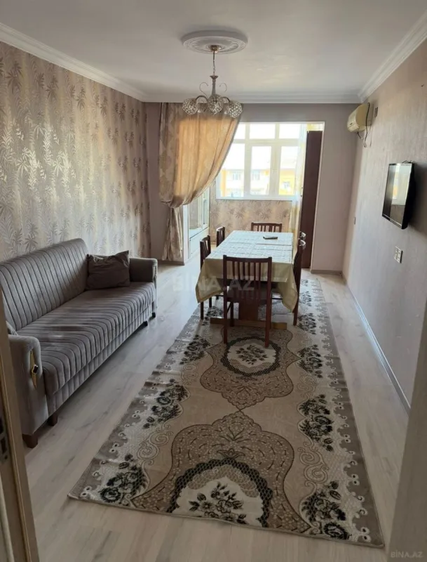 Kirayə verilir 2 otaqlı mənzil 60 m²