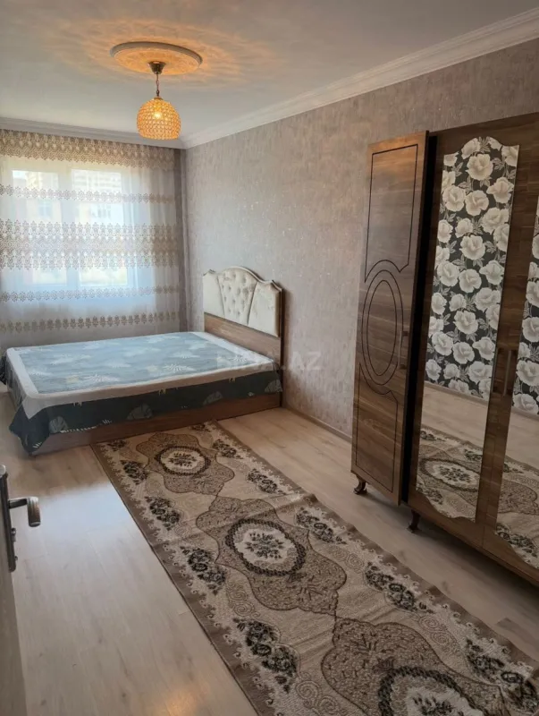 Kirayə verilir 2 otaqlı mənzil 60 m²