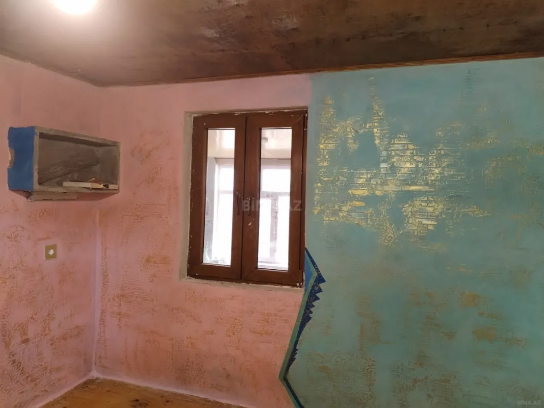 Satılır 3 otaqlı həyət evi 33 m²