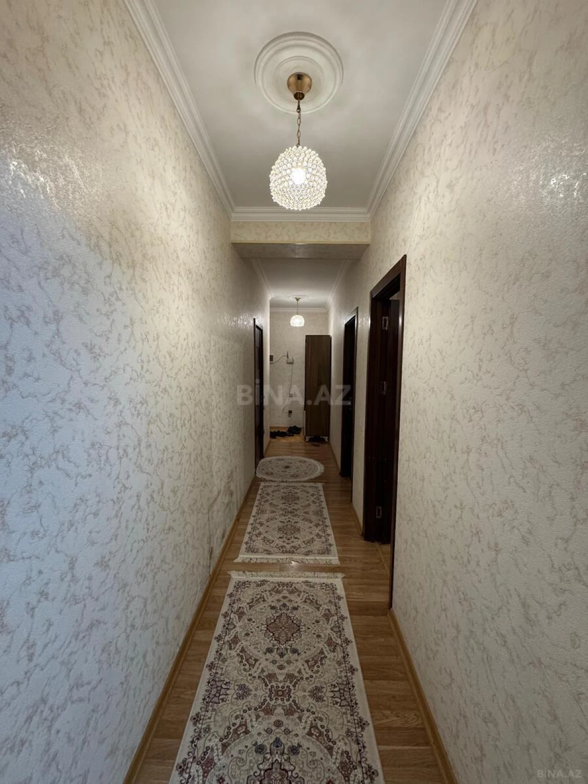 Satılır 2 otaqlı mənzil 63 m²