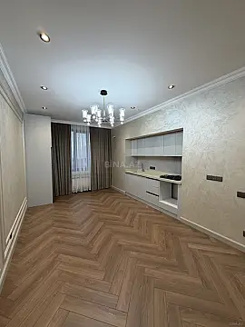 Satılır 3 otaqlı mənzil 76 m²