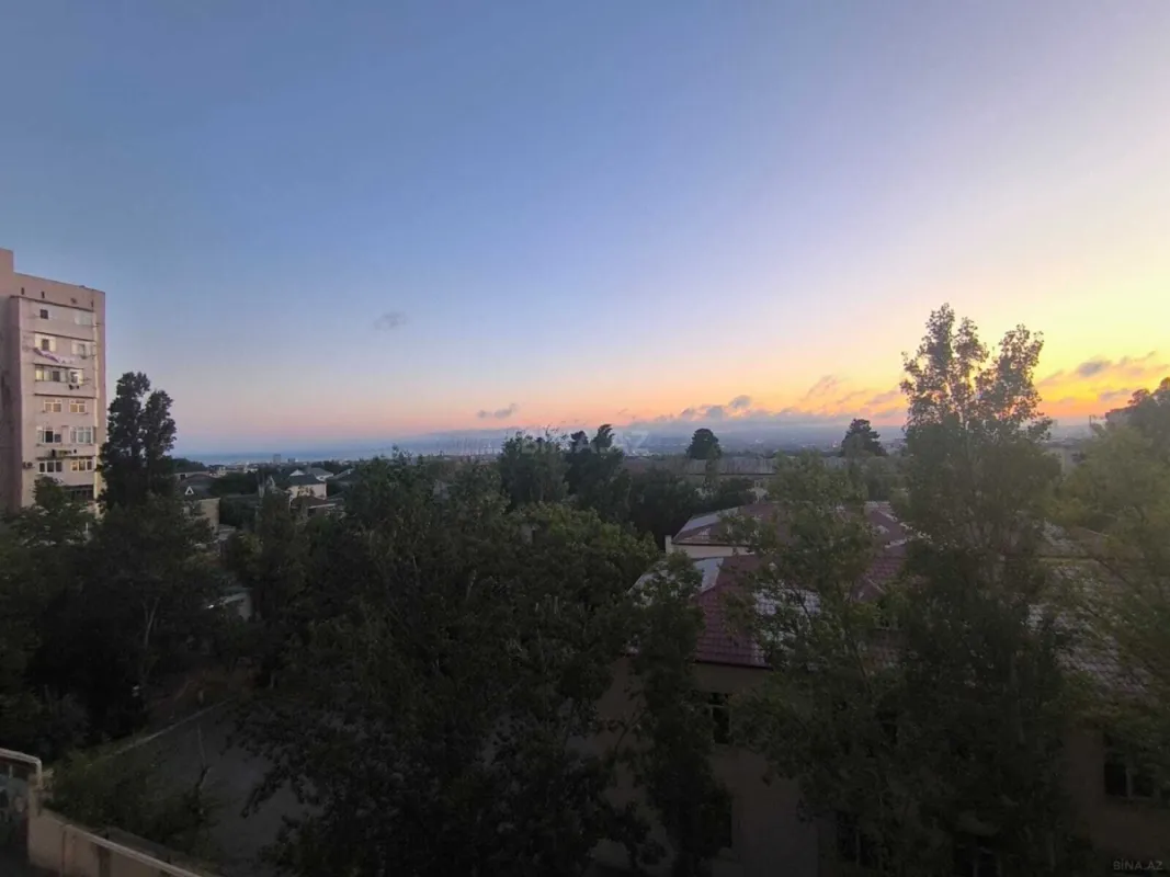 Satılır 3 otaqlı mənzil 100 m²