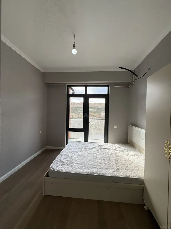 Kirayə verilir 2 otaqlı mənzil 50 m²