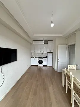 Kirayə verilir 2 otaqlı mənzil 50 m²