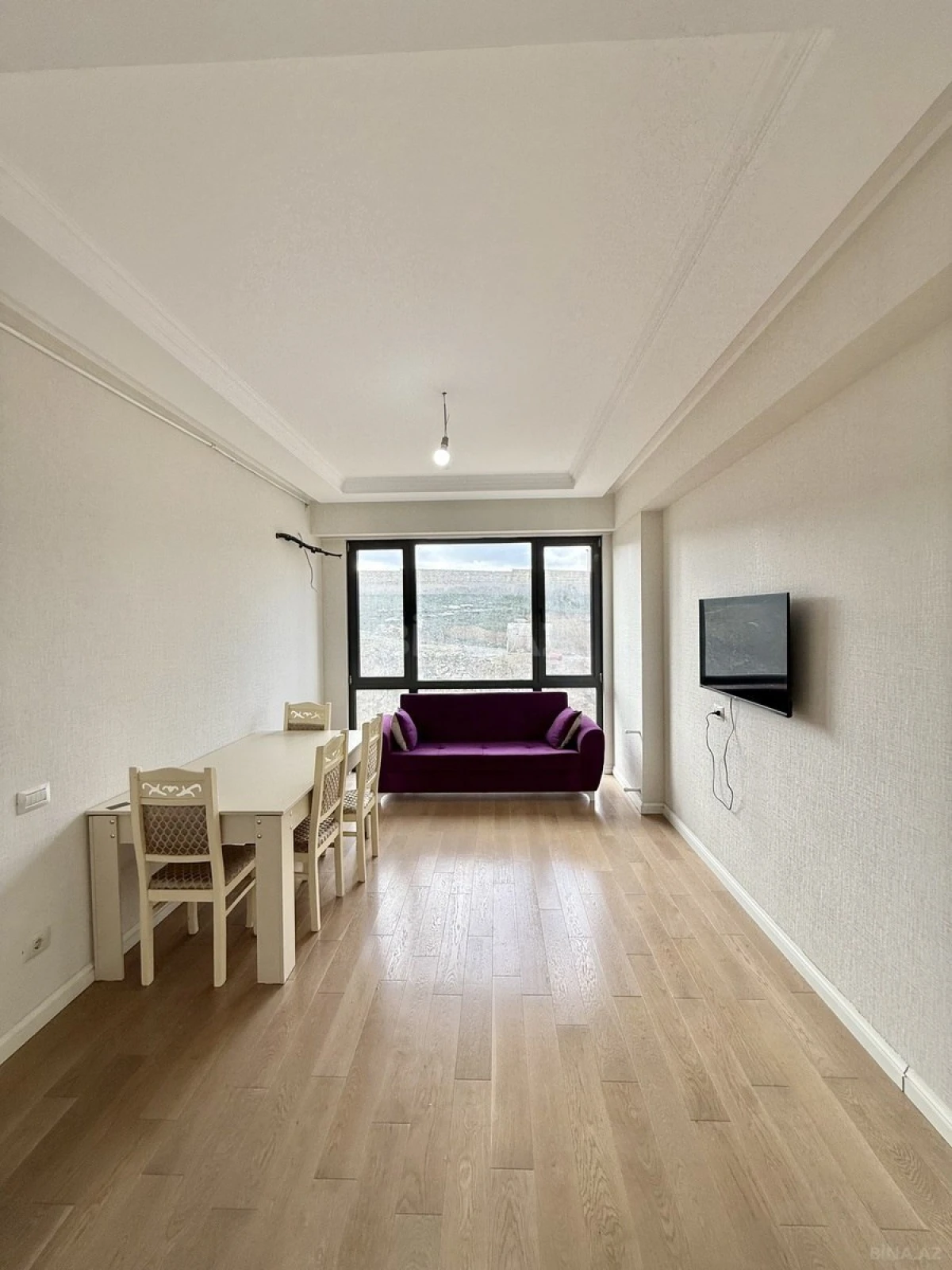 Kirayə verilir 2 otaqlı mənzil 50 m²