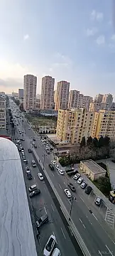 Satılır 3 otaqlı mənzil 110 m² — Bakı, İnşaatçılar 3 otaq 110.00 m²