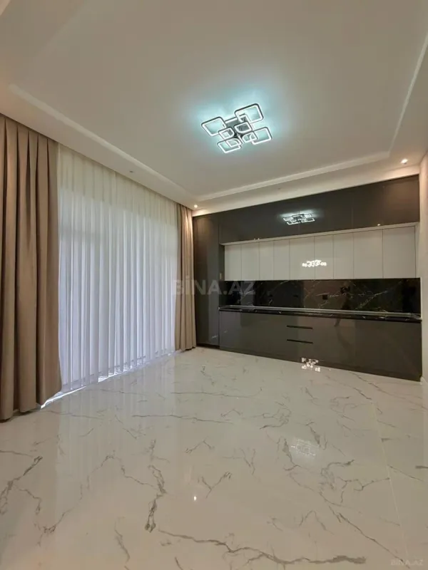 Satılır 4 otaqlı həyət evi 170 m²