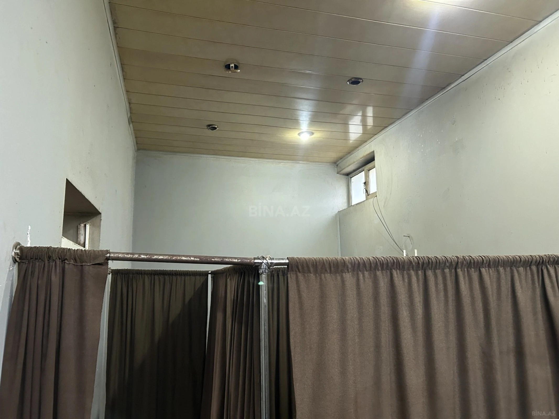 Satılır obyekt 120 m²