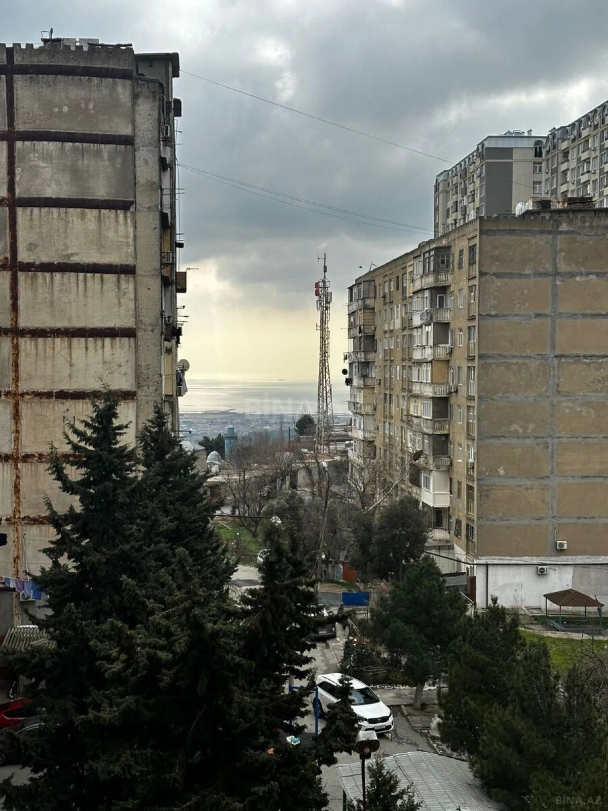Satılır 2 otaqlı mənzil 55 m²