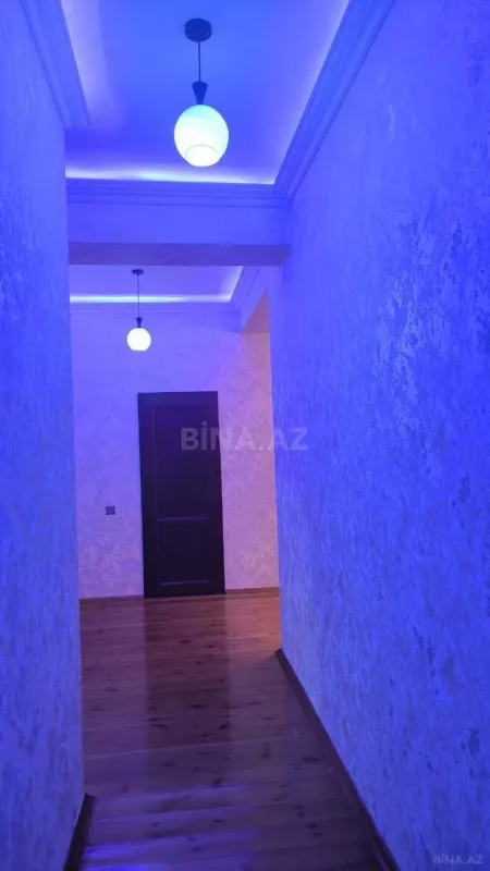 Satılır 2 otaqlı mənzil 78 m²