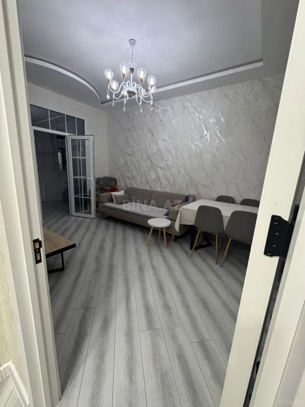 Satılır 2 otaqlı mənzil 44 m²