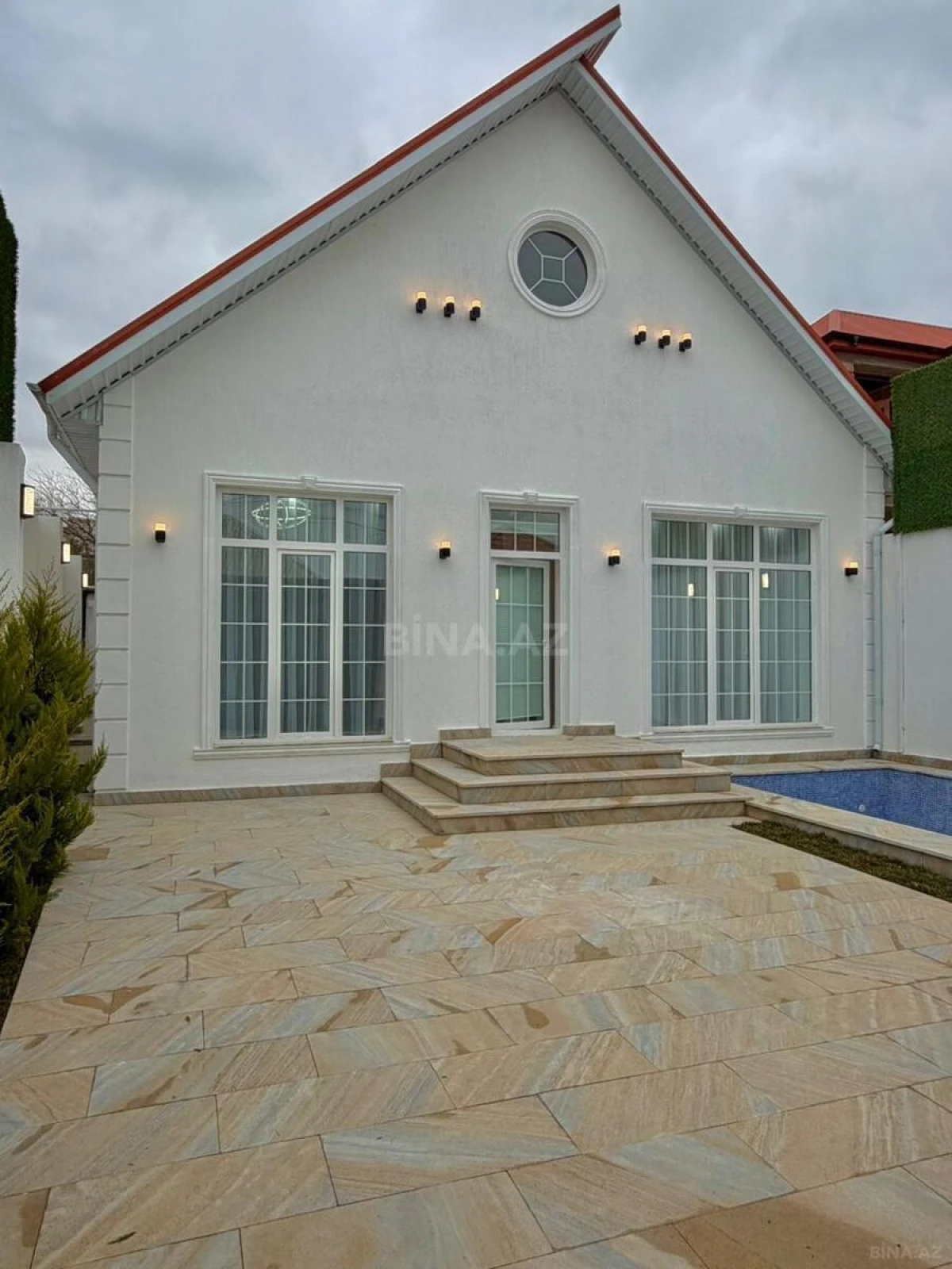 Satılır 4 otaqlı həyət evi 150 m²