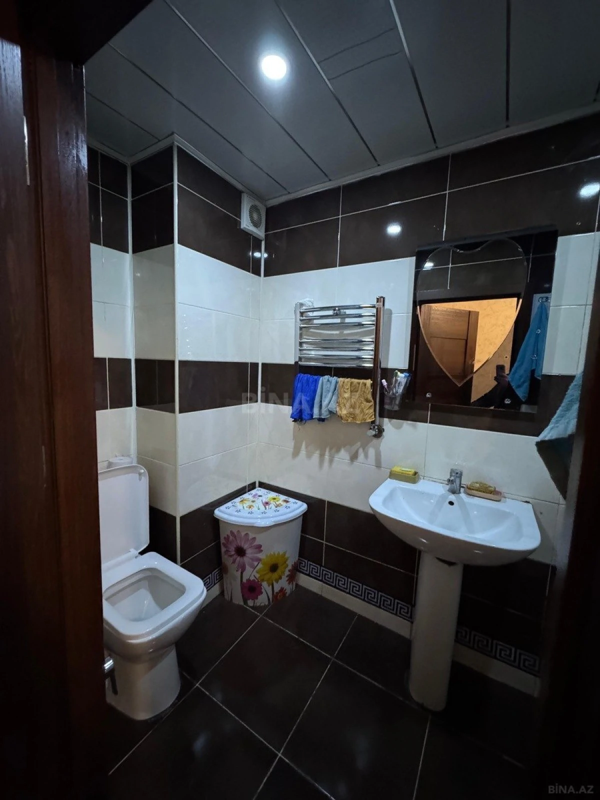Satılır 2 otaqlı mənzil 65 m²