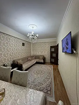 Satılır 2 otaqlı mənzil 65 m²