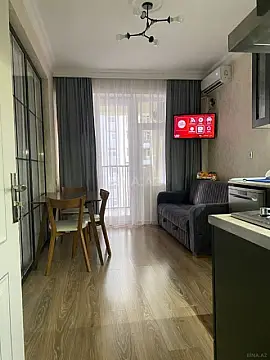 Kirayə verilir 2 otaqlı mənzil 60 m²