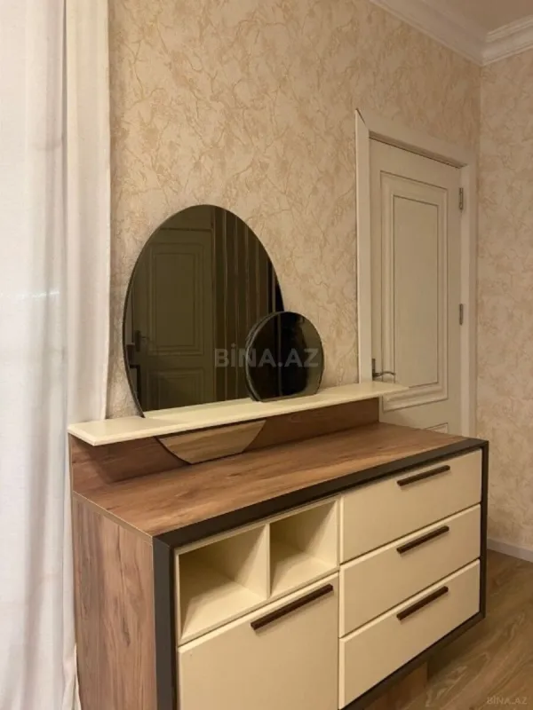 Kirayə verilir 2 otaqlı mənzil 60 m²