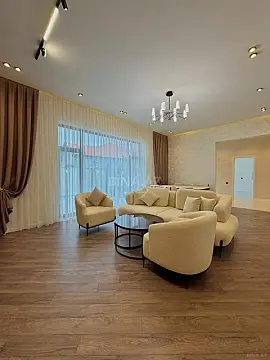 Satılır 4 otaqlı həyət evi 200 m²