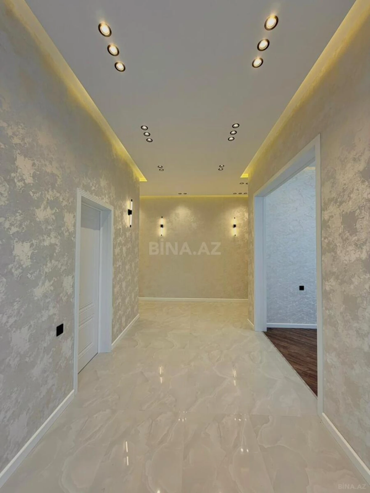 Satılır 4 otaqlı həyət evi 200 m²