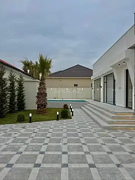 Satılır 4 otaqlı həyət evi 200 m²