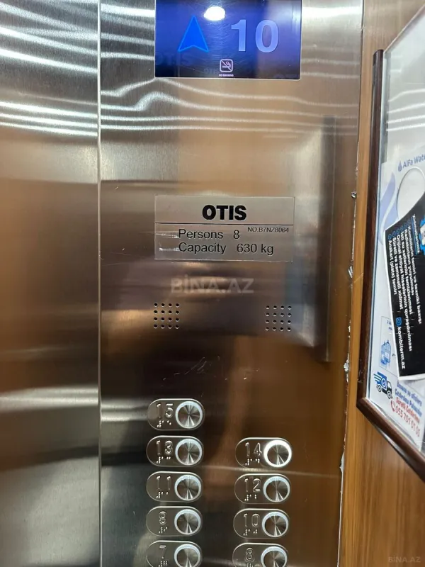 Satılır 4 otaqlı mənzil 215 m²