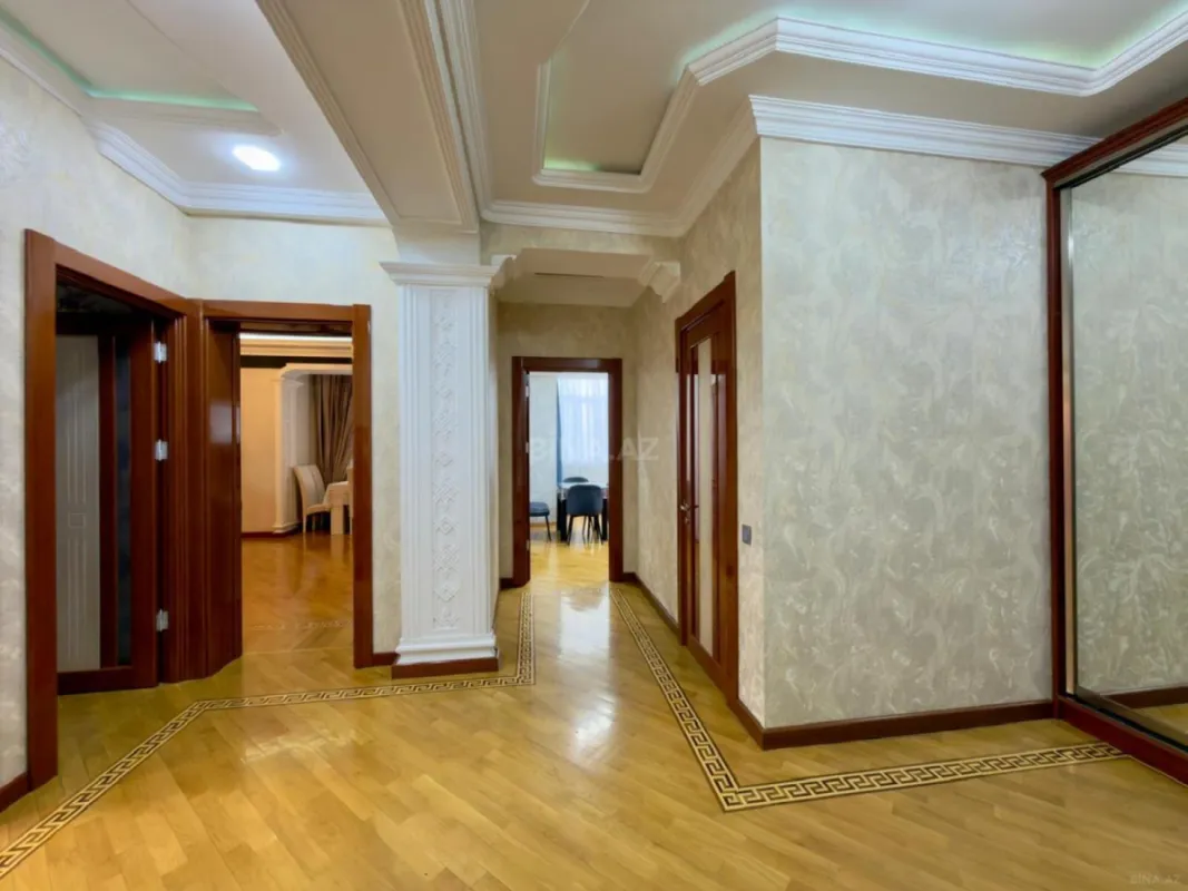 Satılır 3 otaqlı mənzil 100 m²