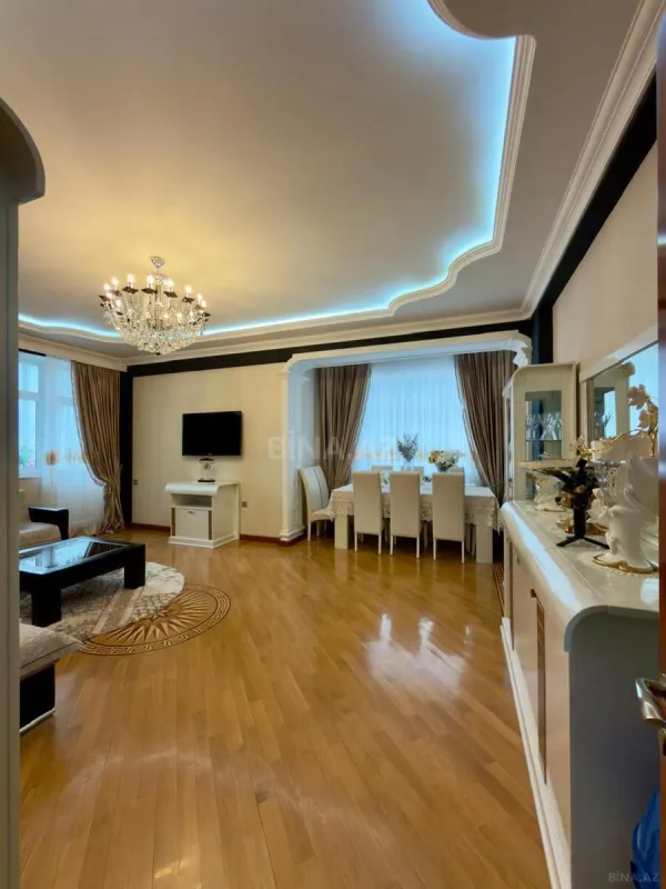 Satılır 3 otaqlı mənzil 100 m²