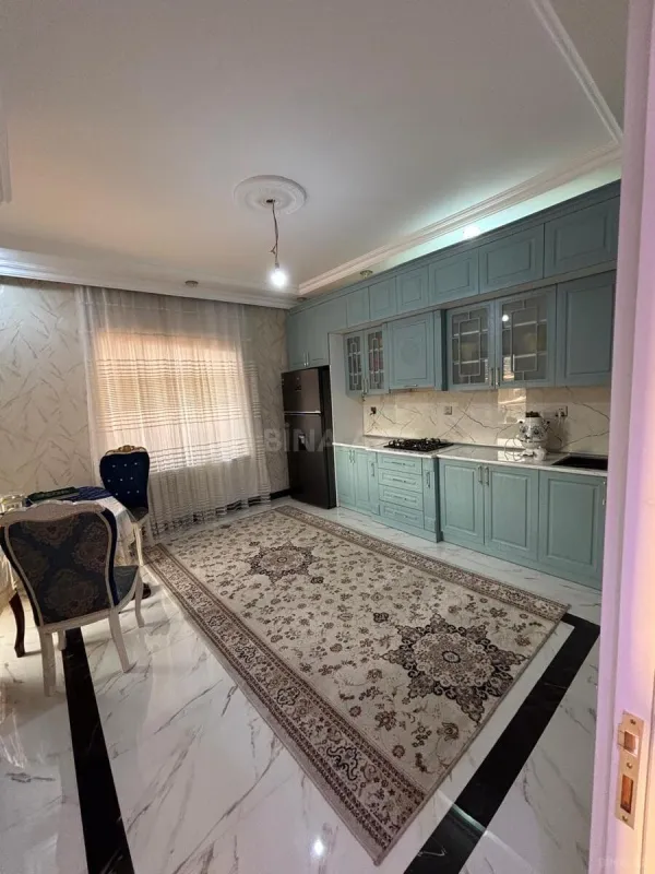 Satılır 6 otaqlı həyət evi 340 m²