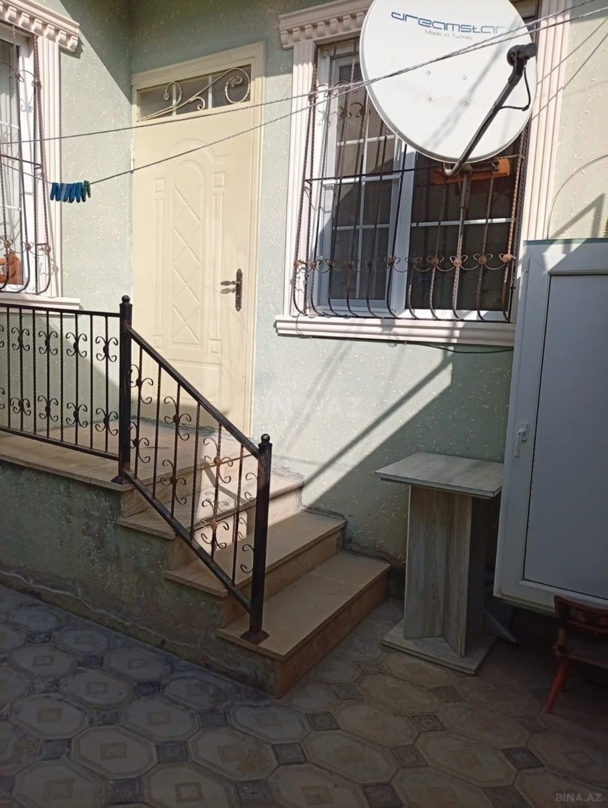 Satılır 2 otaqlı həyət evi 60 m²