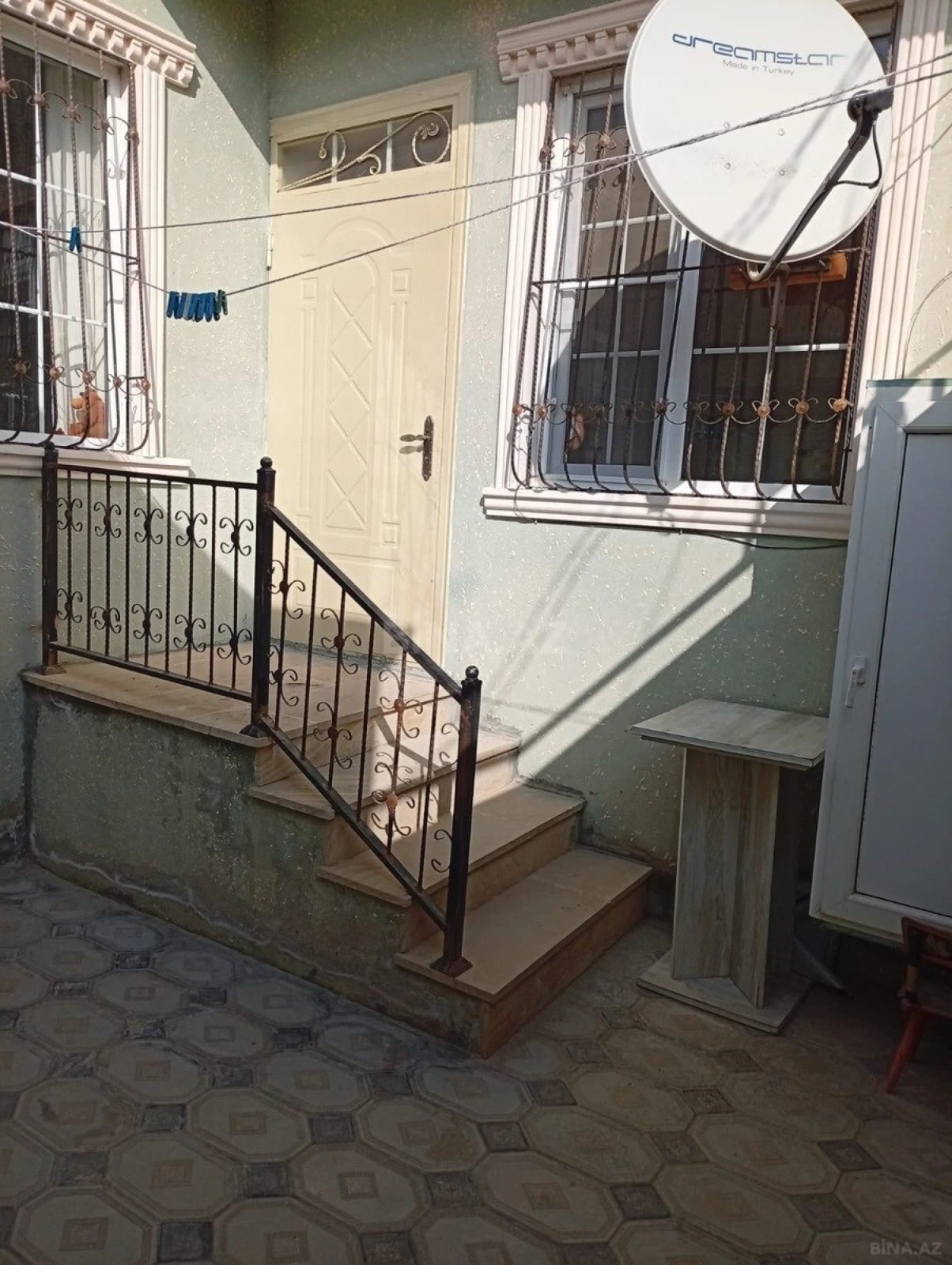 Satılır 2 otaqlı həyət evi 60 m²