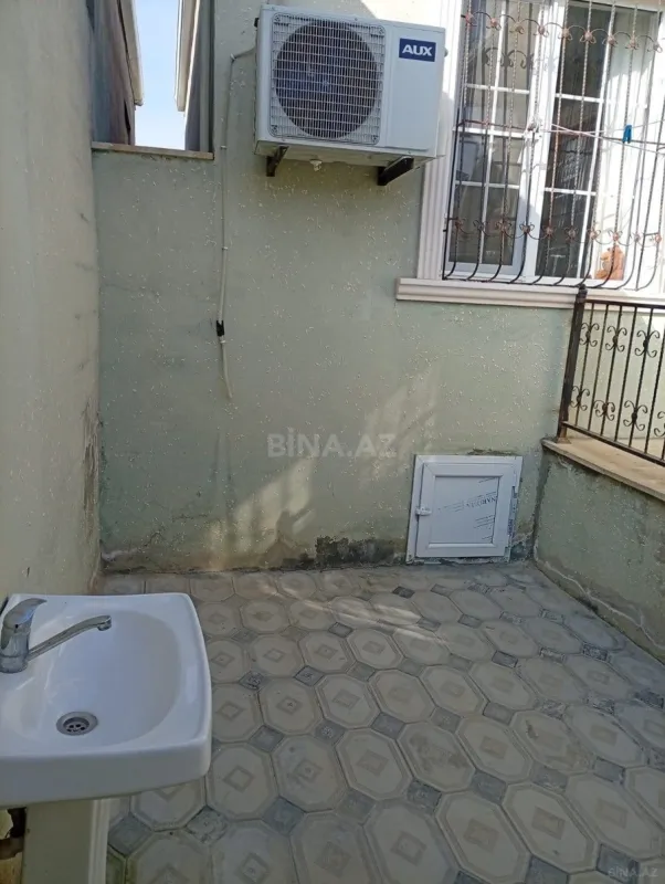 Satılır 2 otaqlı həyət evi 60 m²