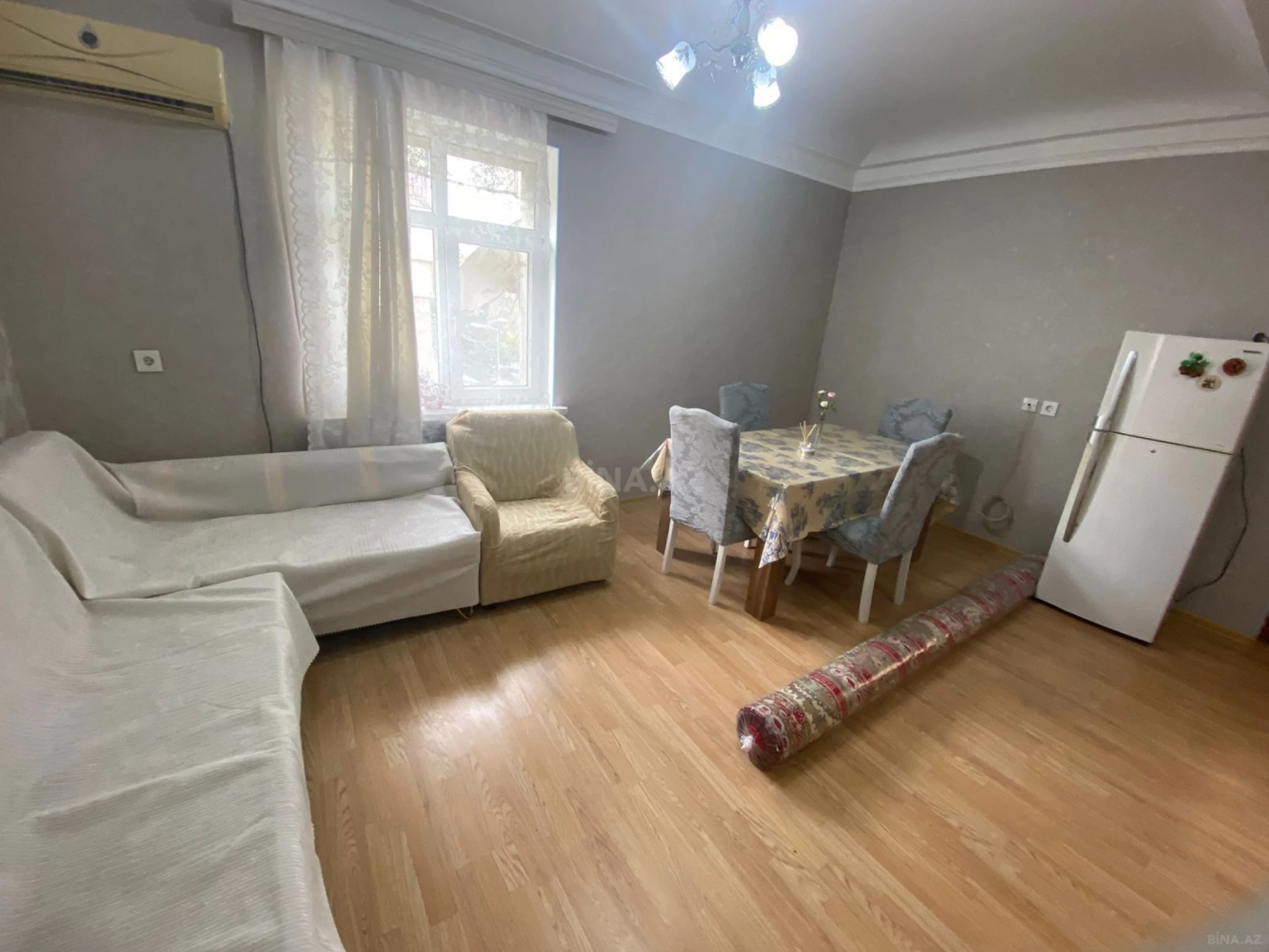 Kirayə verilir 2 otaqlı mənzil 60 m²