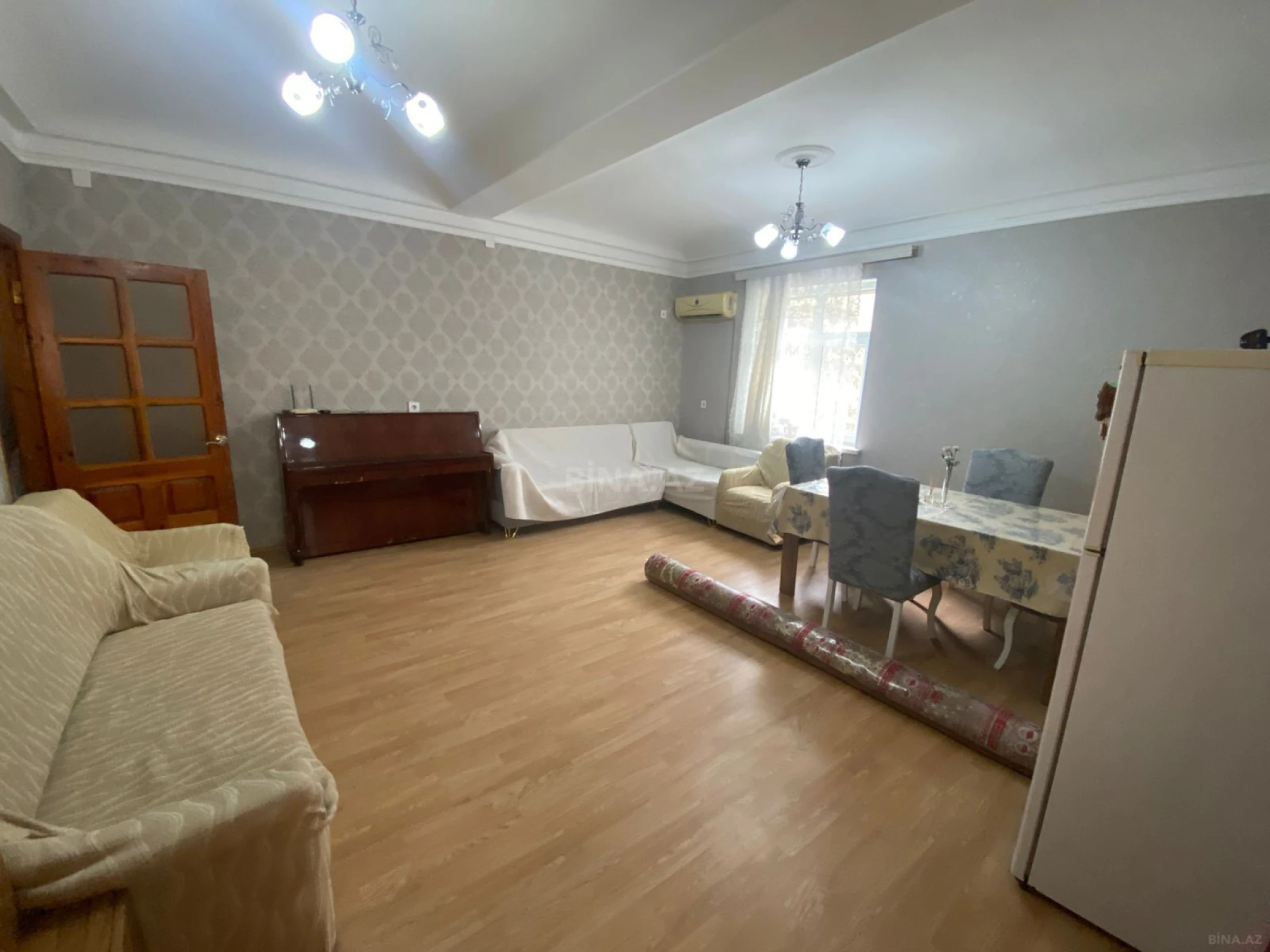 Kirayə verilir 2 otaqlı mənzil 60 m²