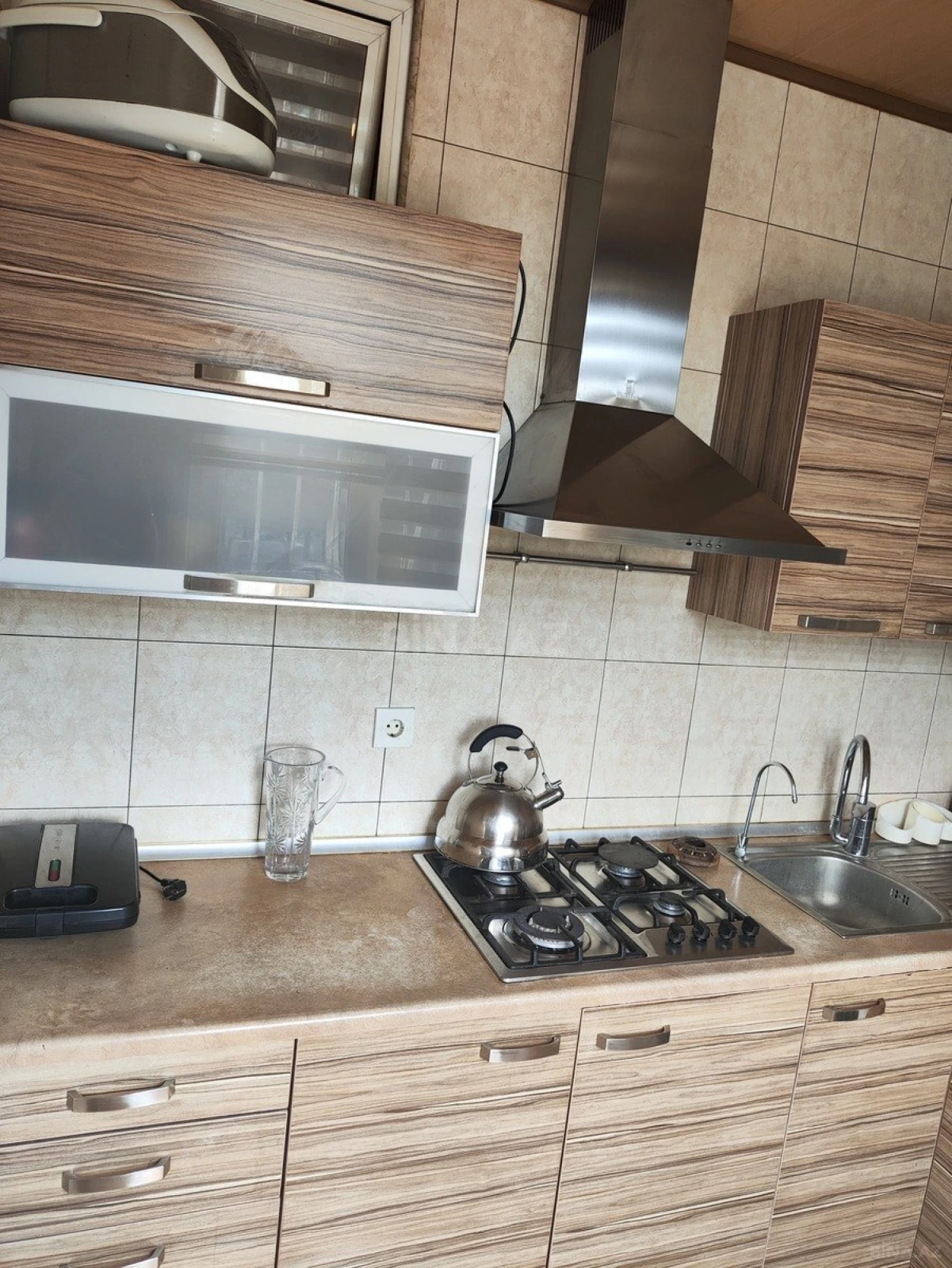 Kirayə verilir 2 otaqlı mənzil 56 m²