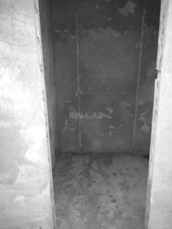 Satılır 3 otaqlı mənzil 135.5 m²