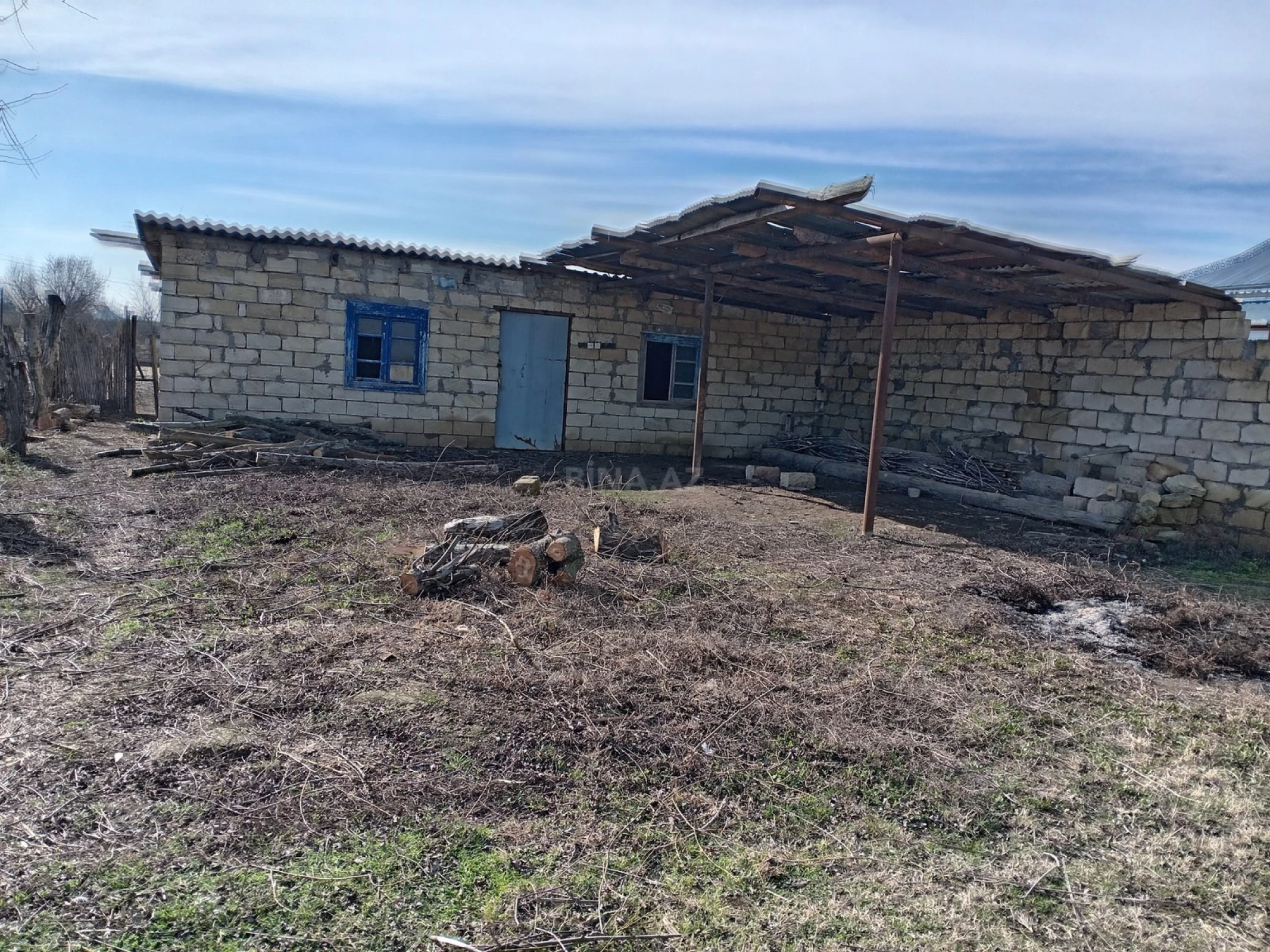 Satılır 3 otaqlı həyət evi 75 m²