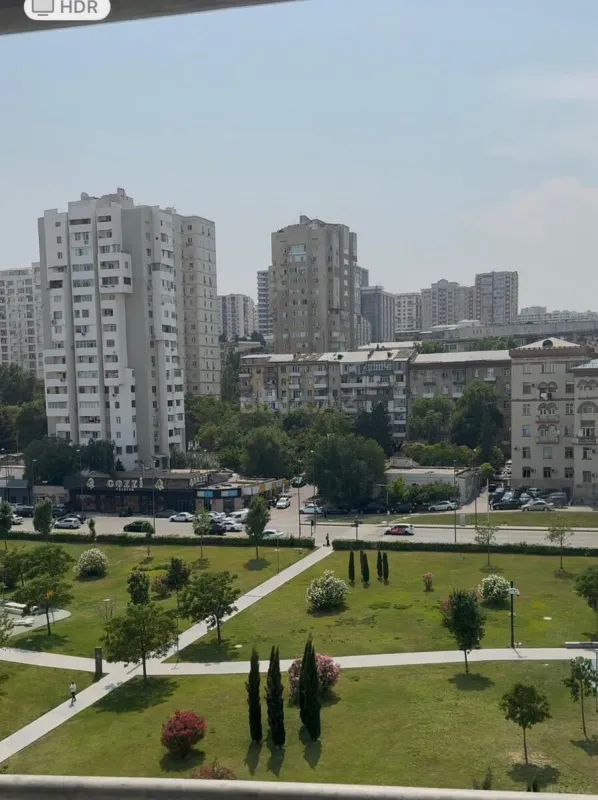 Satılır 3 otaqlı mənzil 154 m²