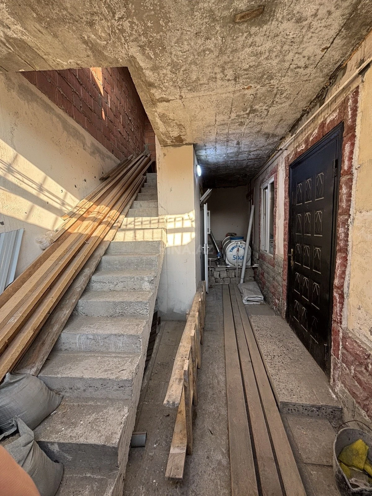 Satılır 4 otaqlı həyət evi 125 m²