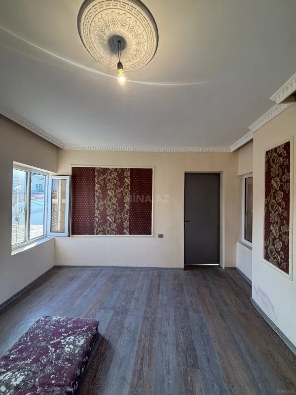 Satılır 4 otaqlı həyət evi 125 m²