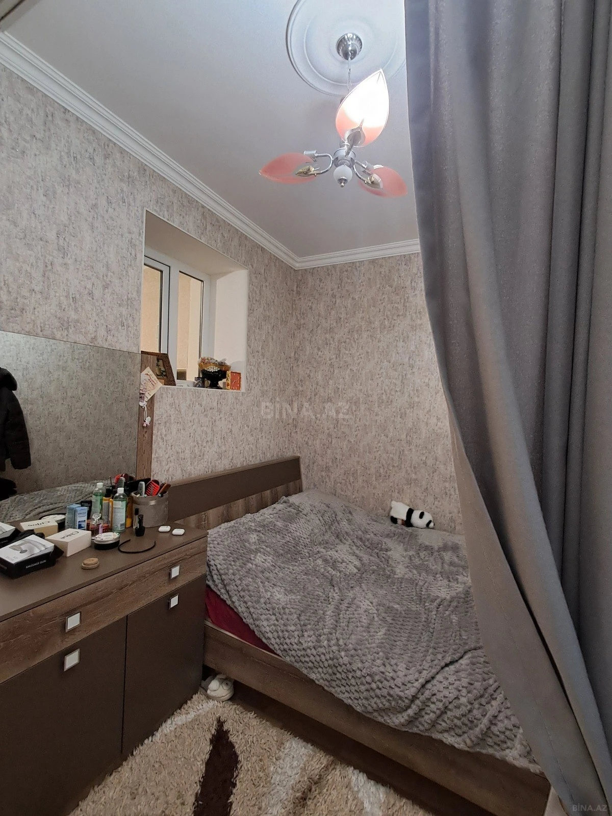Satılır 4 otaqlı həyət evi 41 m²