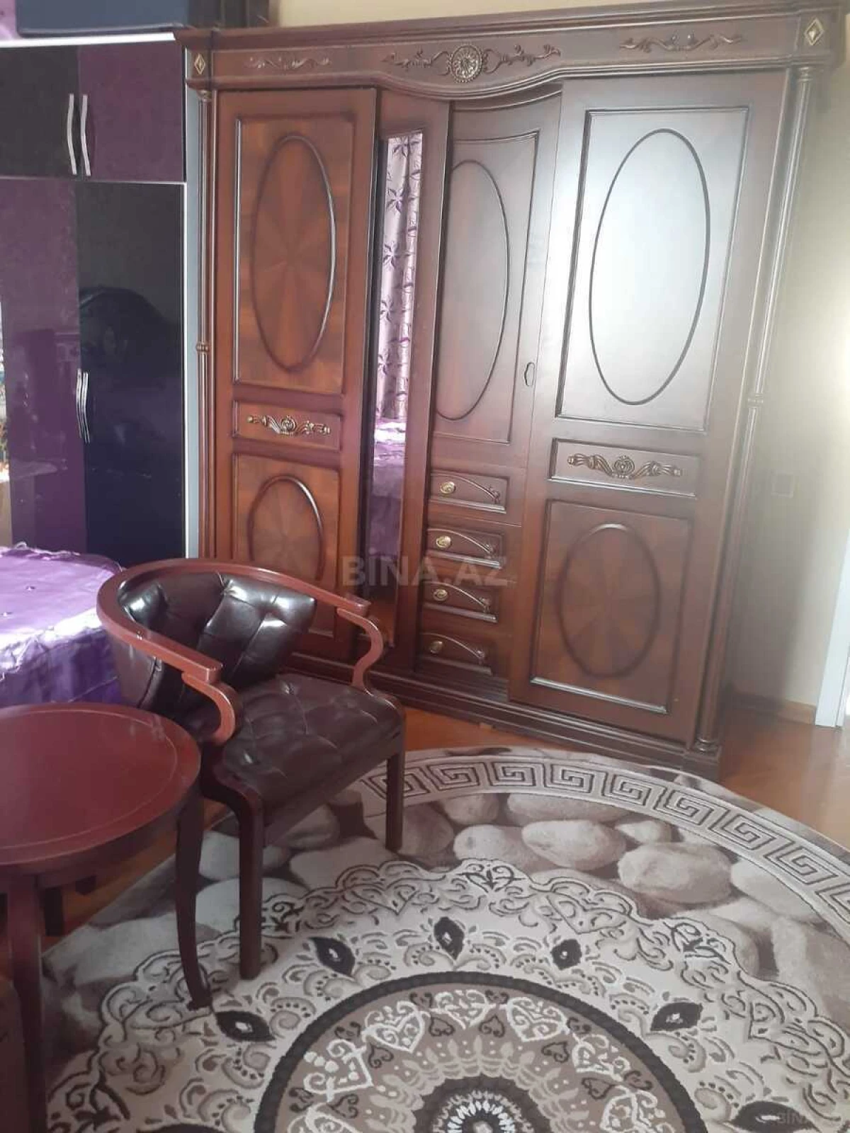 Satılır 7 otaqlı həyət evi 282 m²