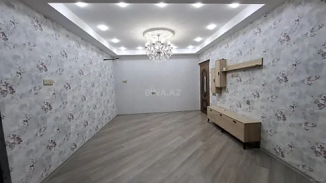 Satılır 4 otaqlı mənzil 146 m²