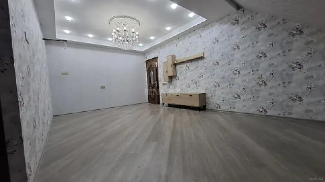 Satılır 4 otaqlı mənzil 146 m² — Bakı, Şəhər mərkəzi 4 otaq 146.00 m²