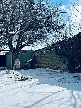 Satılır 5 otaqlı həyət evi 174 m²