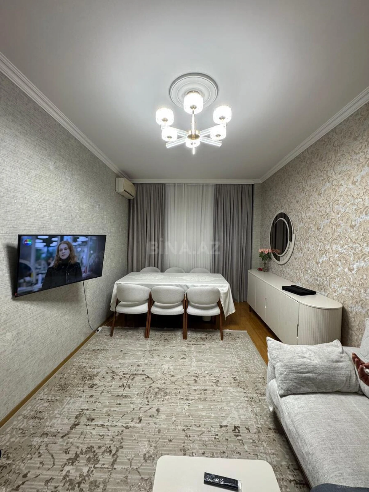 Satılır 2 otaqlı mənzil 63 m²