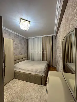 Satılır 2 otaqlı mənzil 63 m²