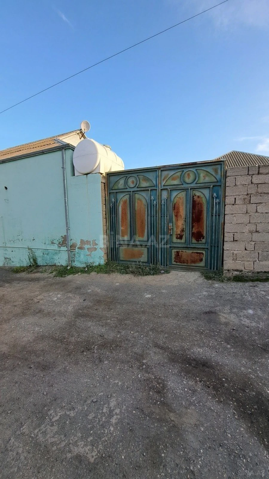 Satılır 3 otaqlı həyət evi 100 m²