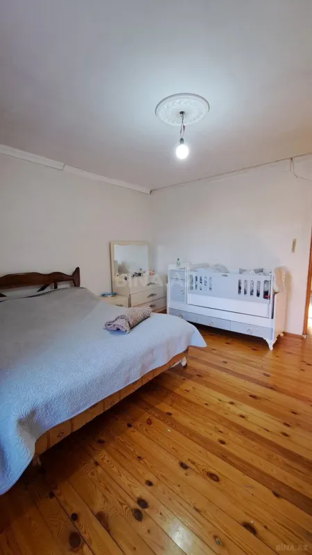 Satılır 3 otaqlı həyət evi 100 m²